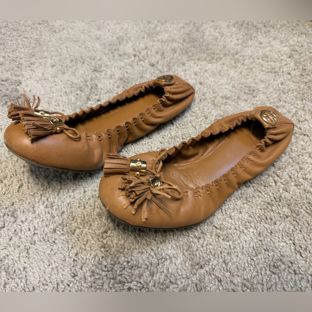 Women's Tan Tassel Leather Ballet Flats